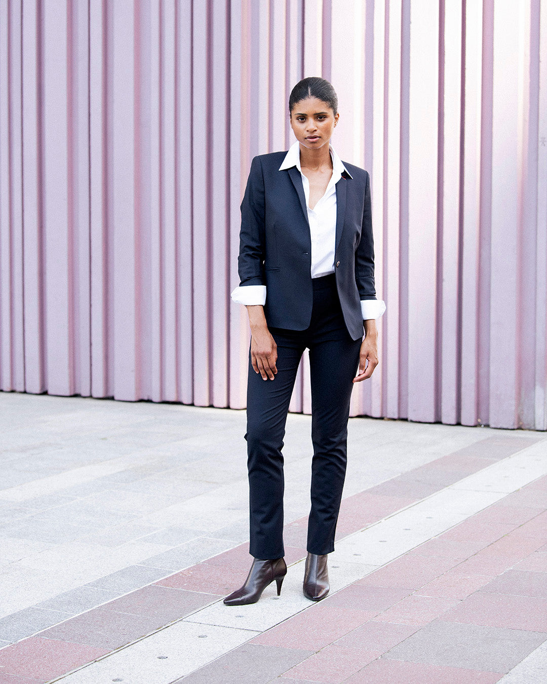 blazer-bleu-marine-femme-514cxf-1.jpg Veste tailleur cintrée Bleu marine super 120's – Image 1