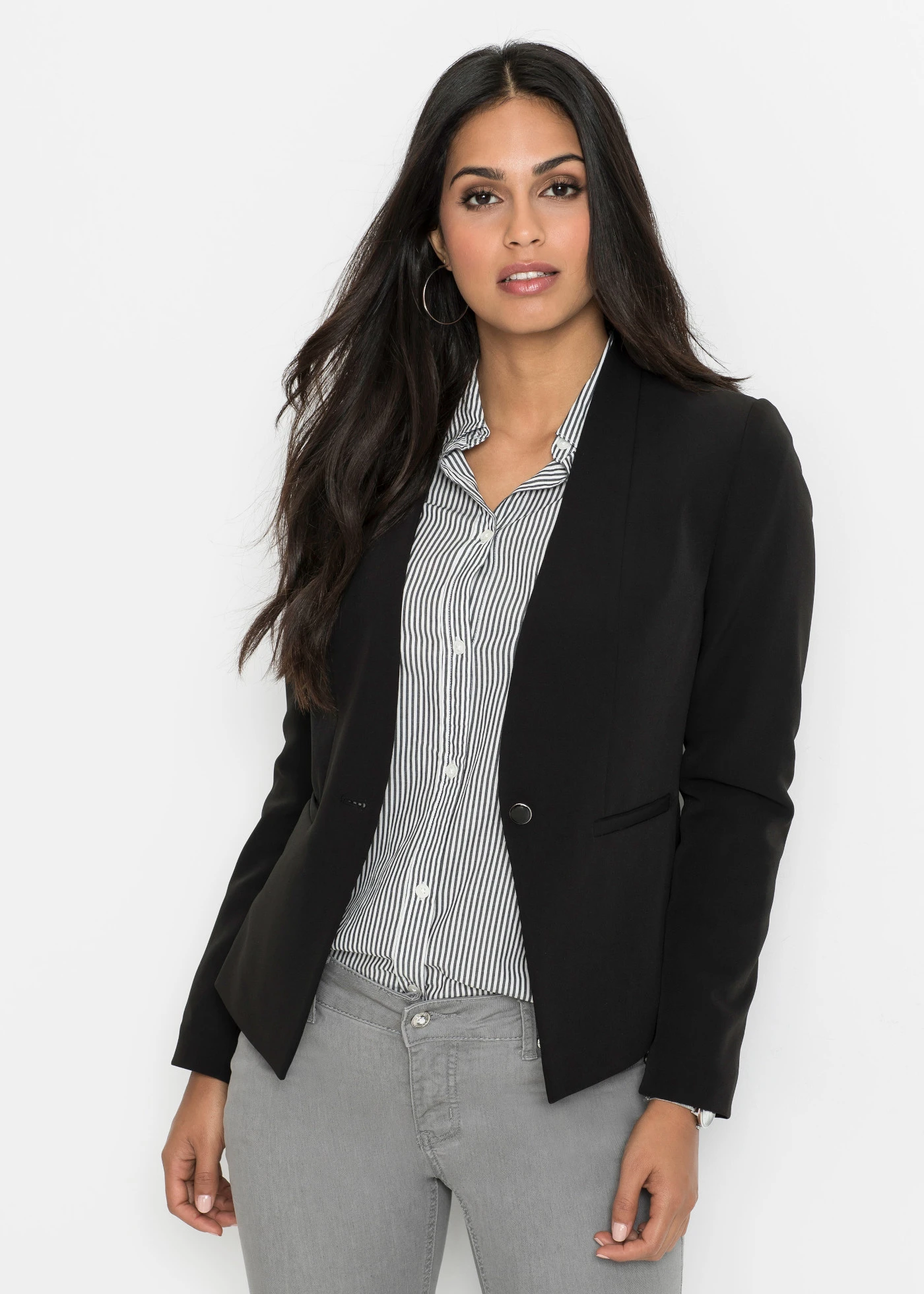 blazer-noir-498pkd.webp Blazer noir • Prix 38,99 € • Boutique bonprix – Image 1