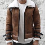 Blouson veste aviateur type bombardier camel marron avec doublure fourrure sherpa blanche écru pour homme