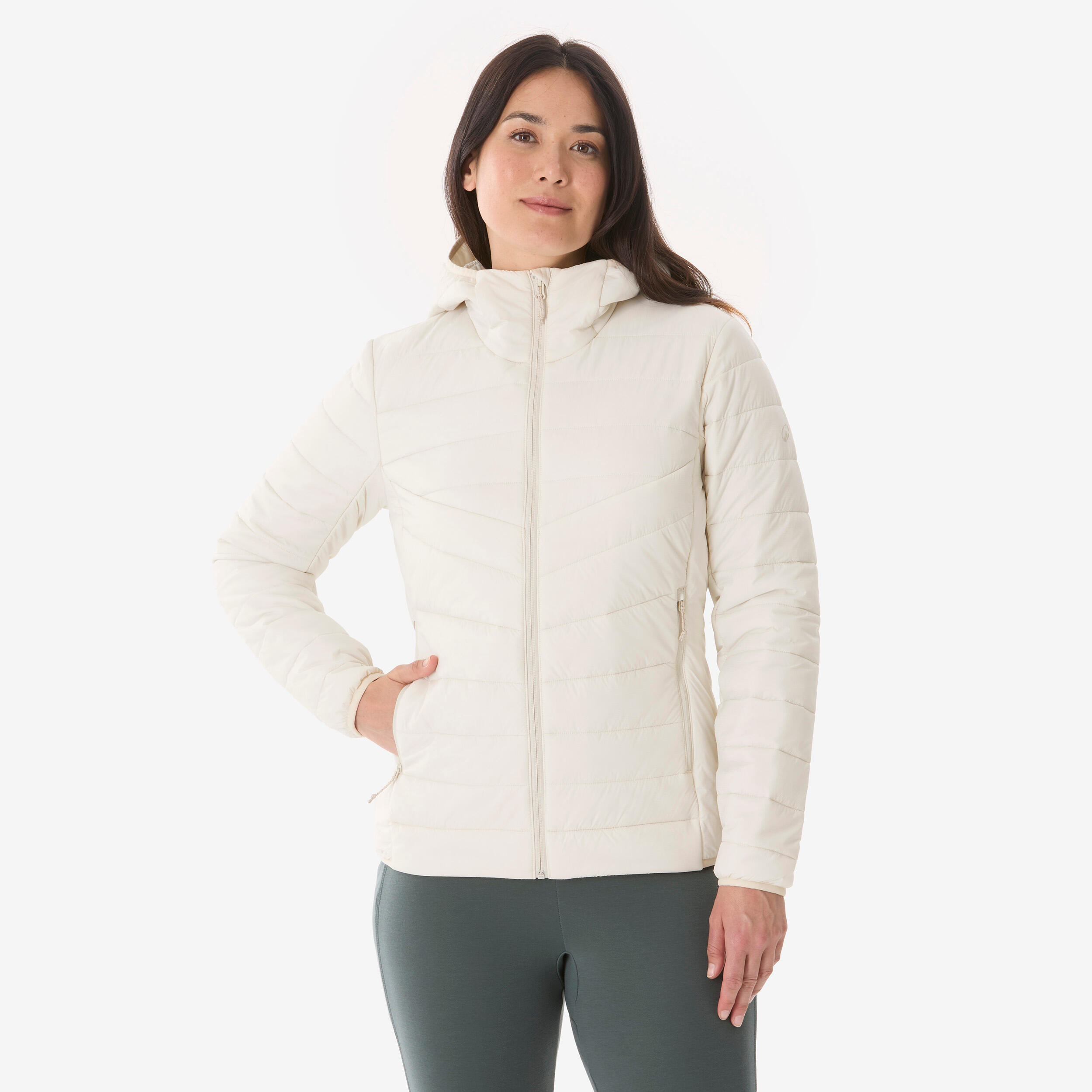 doudoune-blanche-196nhi-1.jpg DOUDOUNE MH 100 SYNTHETIQUE FEMME BLANCHE pour les clubs et collectivités | Decathlon Pro – Image 1