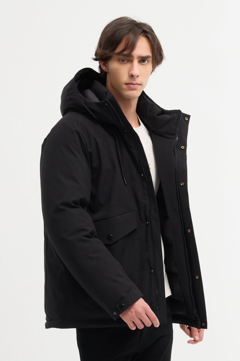 doudoune-homme-hiver-237ebk-1.jpg Doudoune noire à capuche SYLVAIN – Image 1