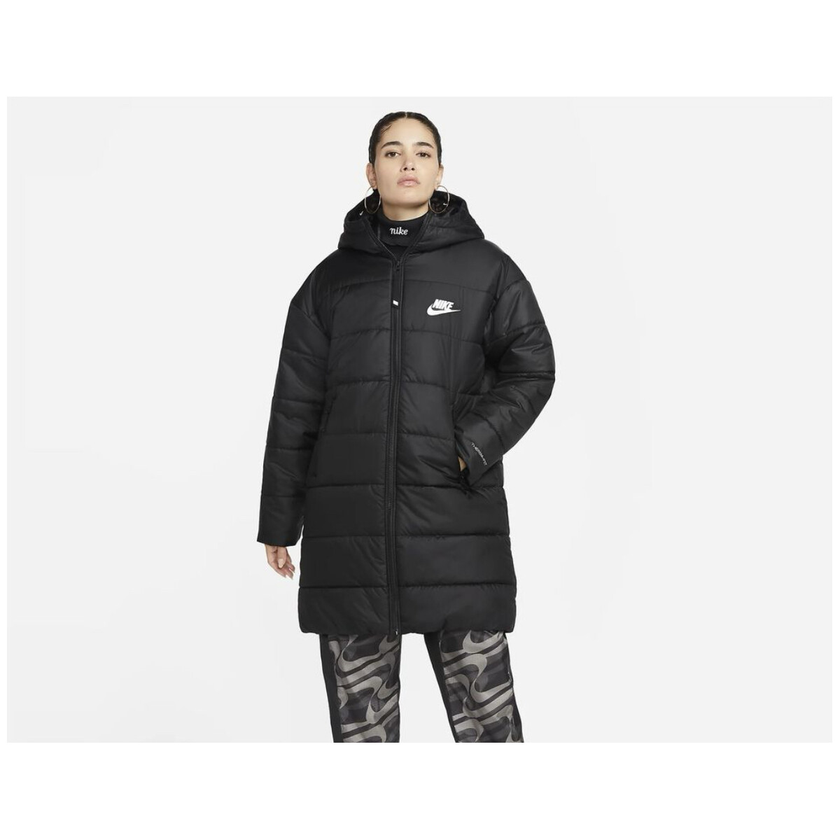 doudoune-longue-997zbm-1.jpg Nike DOUDOUNE LONGUE WOMEN BLACK Noir Vêtements Doudounes Femme 84,00 € – Image 1