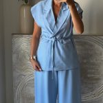 Ensemble blazer et pantalon Leila bleu ciel