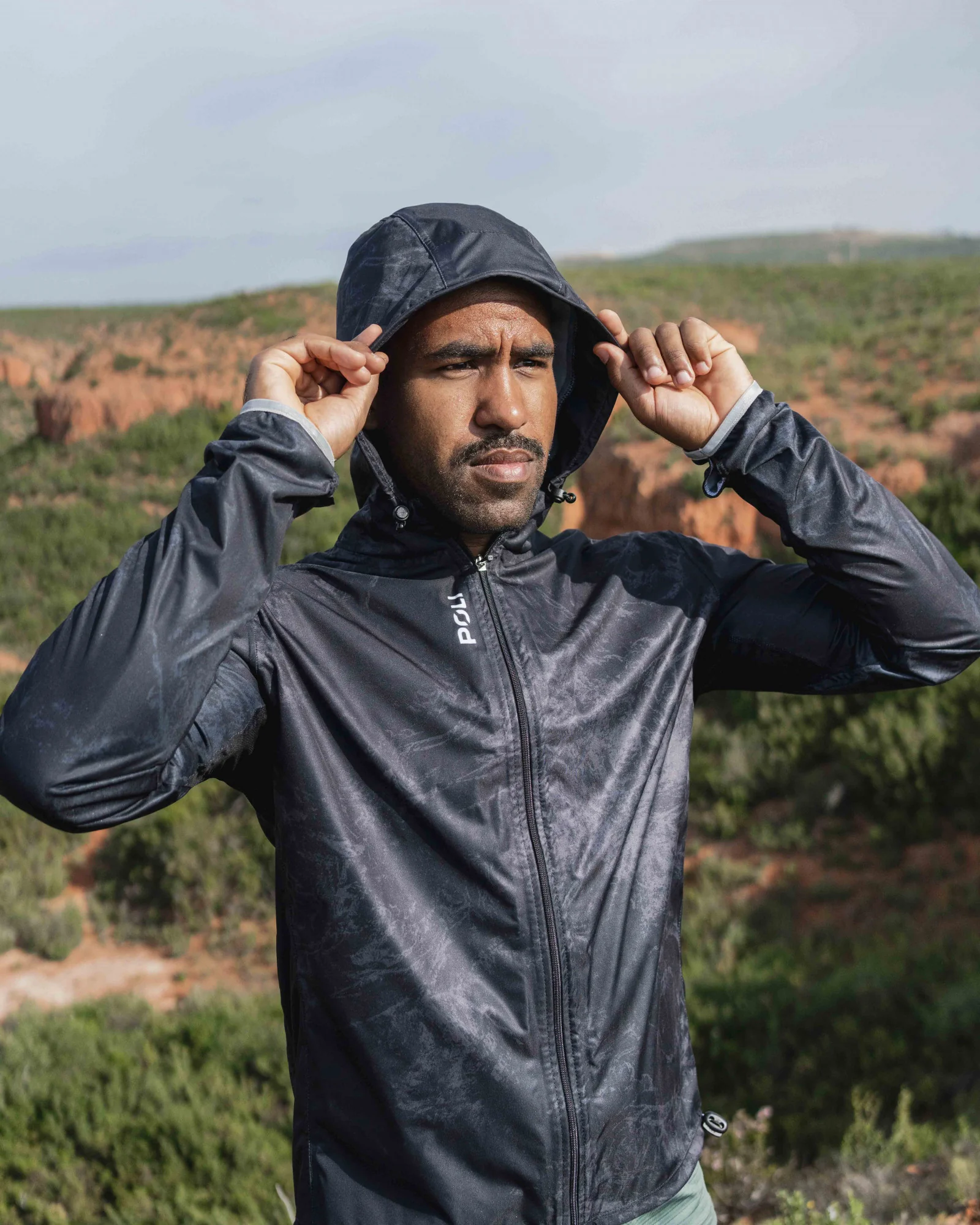 impermeable-793die.webp Coupe vent imperméable unisexe FRIMAS – Image 1
