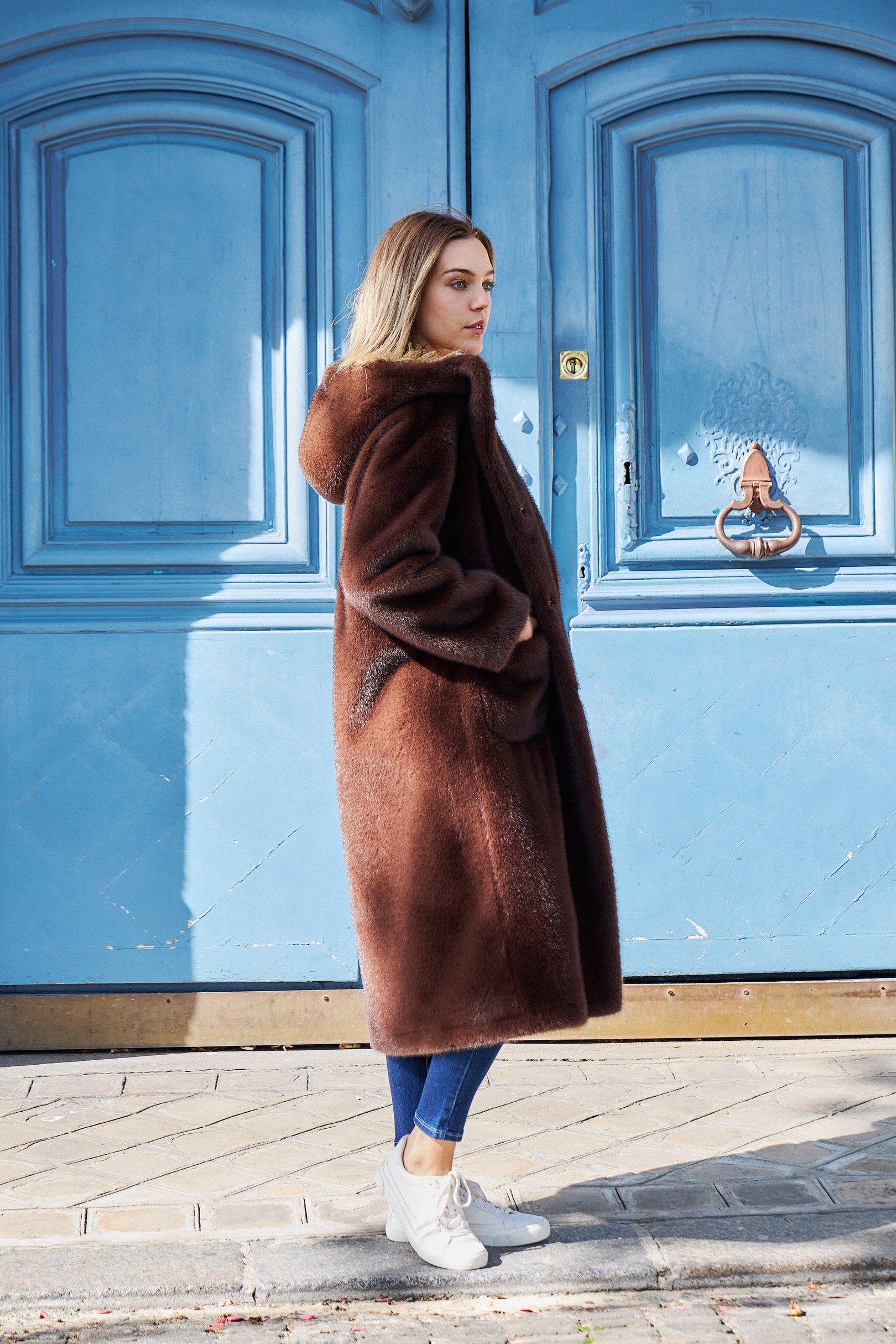 manteau-fausse-fourrure-198ksr-1.jpg OCEANE Manteau Long Fausse Fourrure | Giovanni Paris – Image 1