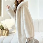 Veste Fausse Fourrure | Capuche chaude et coupe ample – Les Petits Imprimés