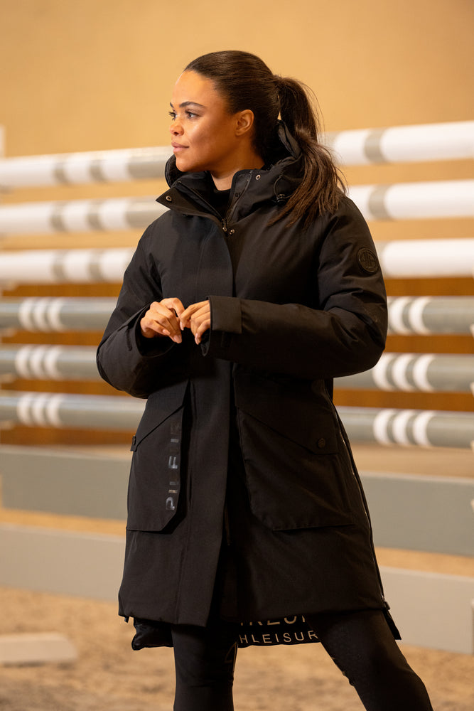 parka-impermeable-femme-774jjm.jpg Manteau imperméable technique femme Pikeur Athleisure | Sellerie Bucéphale – Image 1
