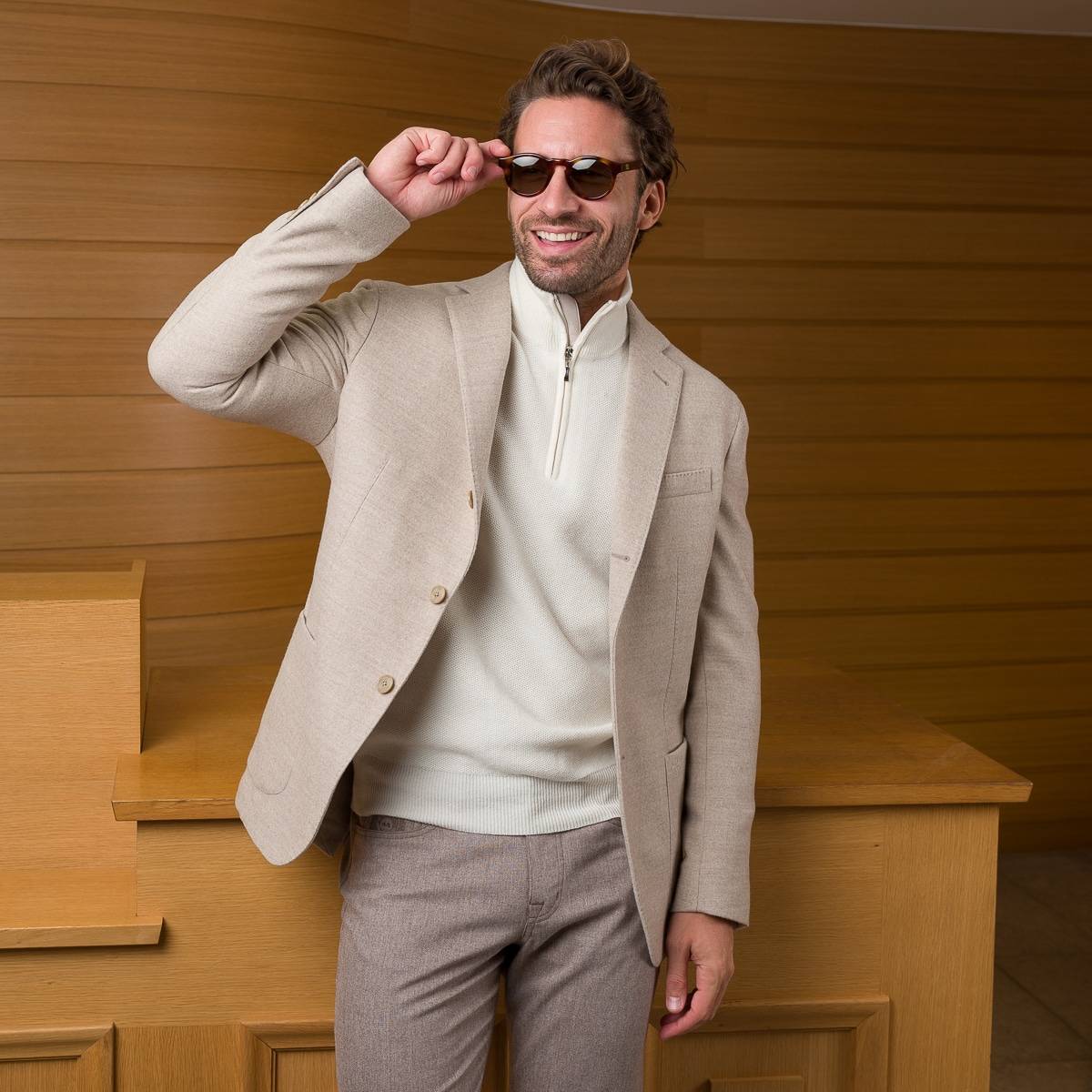 veste-blazer-homme-377par-1.jpg Veste blazer en laine beige . . AALLARD de Megève – Image 1