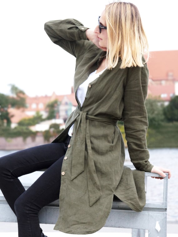 veste-longue-femme-747nqh-1.jpg Trench coat en lin lavé : veste longue et légère avec ceinture Etsy France – Image 1