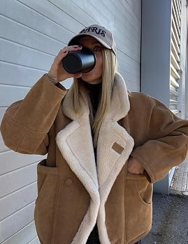 veste-moumoute-femme-195tml-1.jpg Veste en Peau de Mouton retournée doublée Sherpa pour Femme Manteau épais en Polaire à la Mode d'hiver (café,S) : Amazon.fr: Mode – Image 1