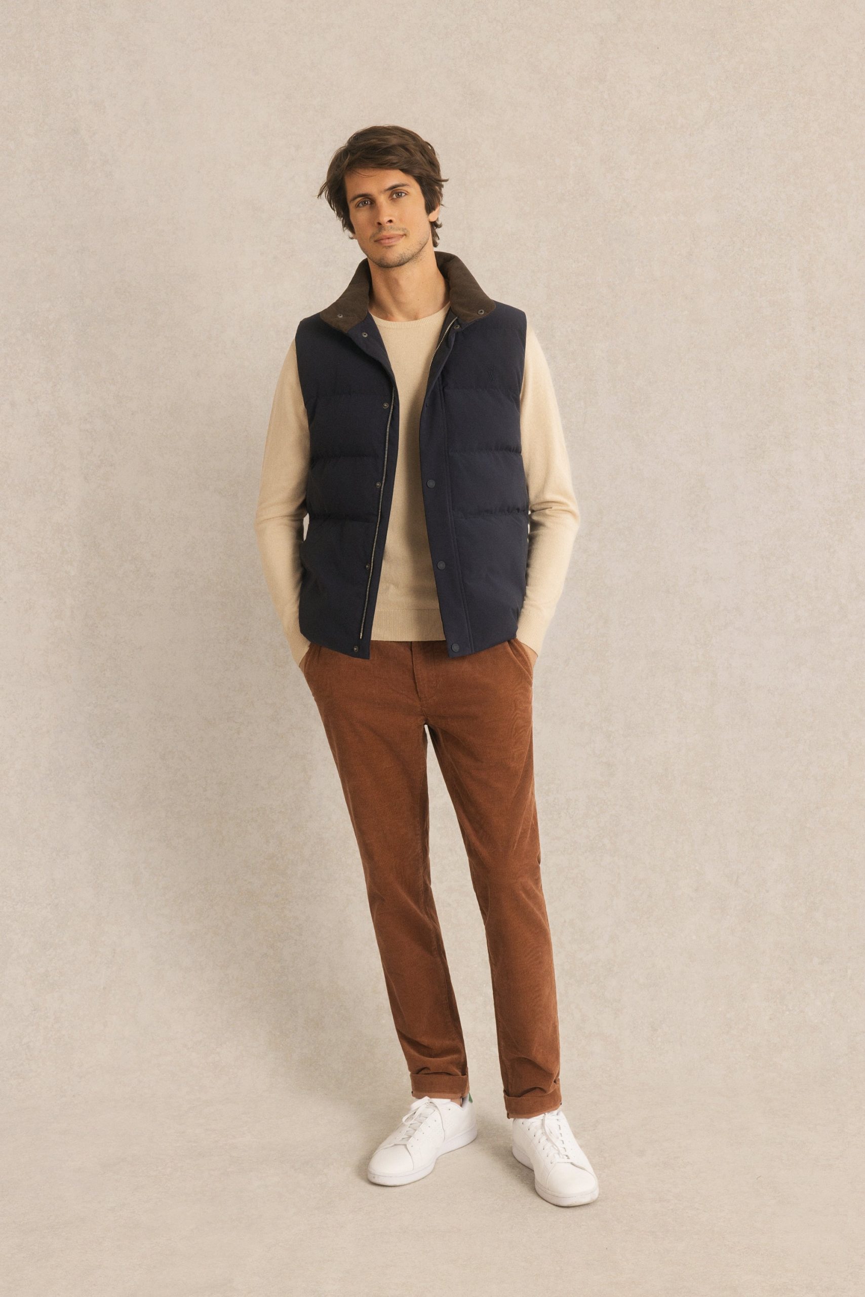 veste-sans-manche-homme-310vke-1.jpg Veste Matelassée Sans Manches HOMME Bleu Marine – Vicomte A – Image 1