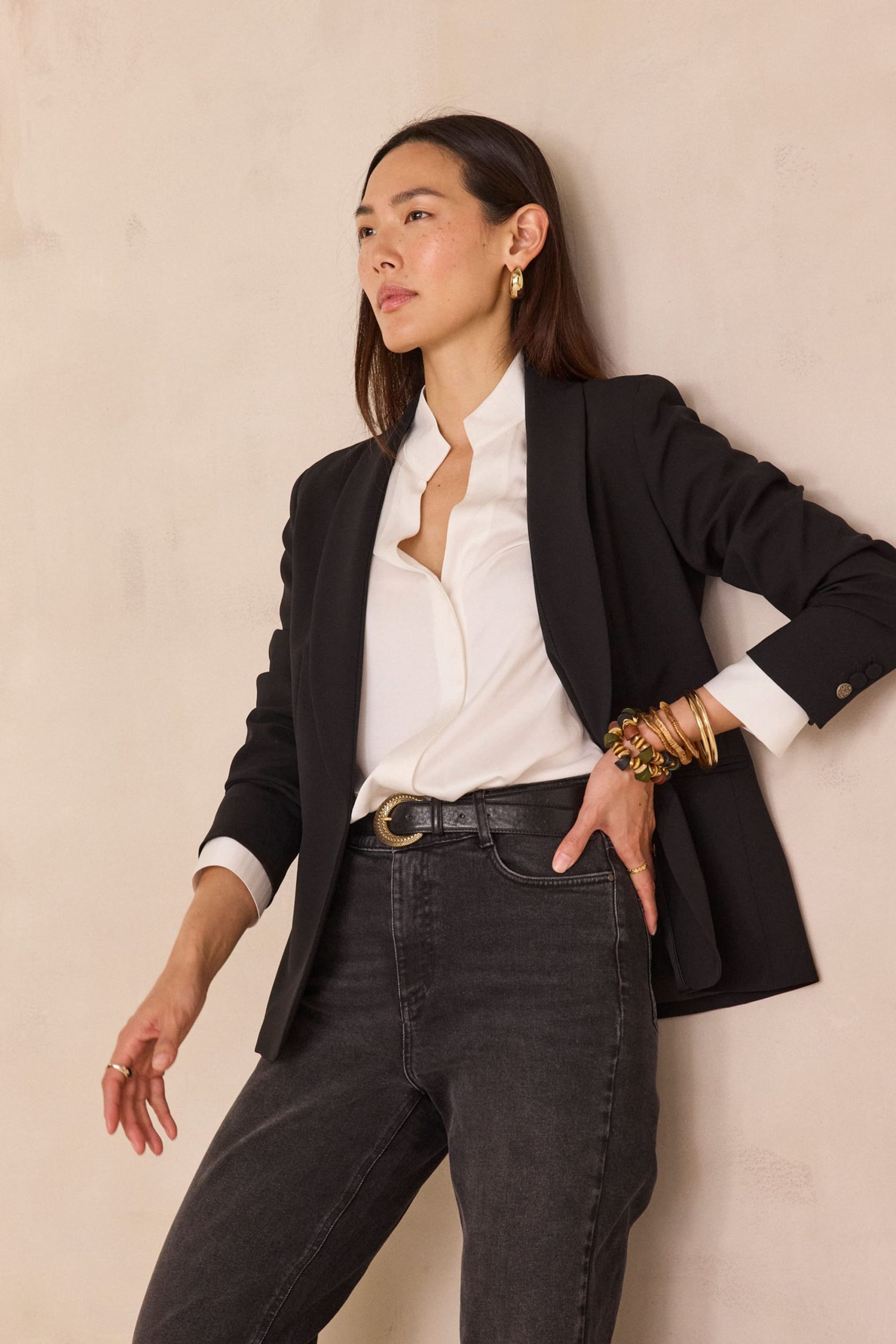 veste-tailleur-femme-991qjc-1.jpg Veste de tailleur REINE Femme | NOIR | Maison 123 – Image 1